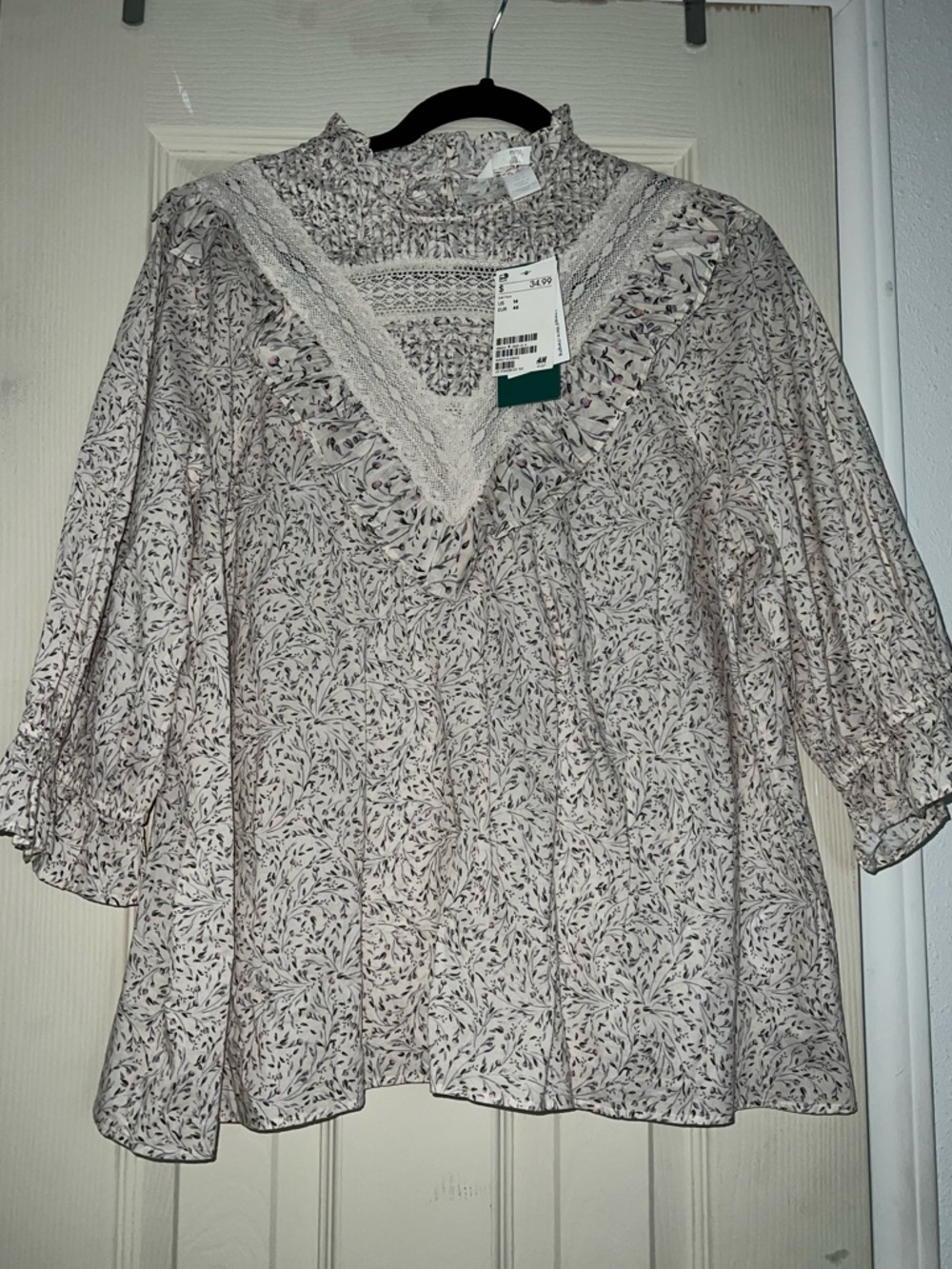 H&M Cream Floral Lace-Trim Peasant Blouse